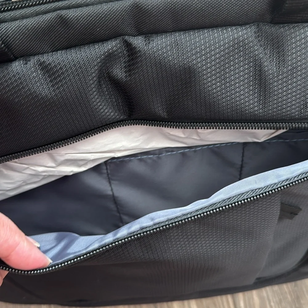 Sleek Black Laptop Bag with Durable Design